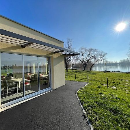 Relais Les Rives Du Lac Coulonges-sur-Sarthe Экстерьер фото